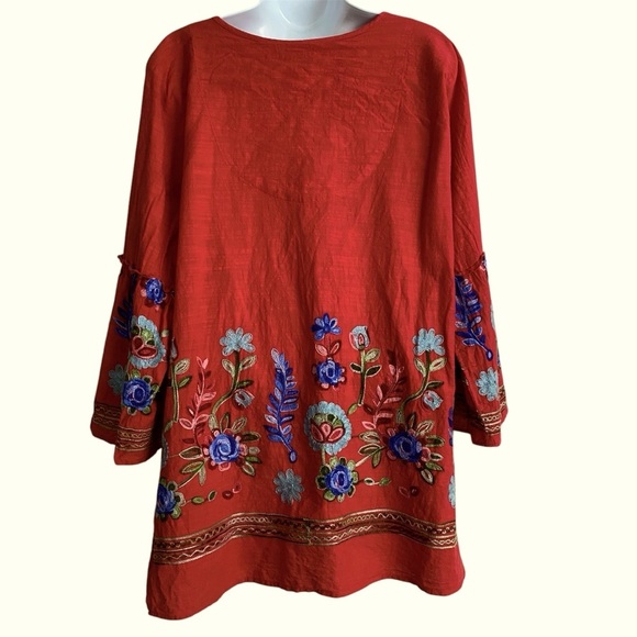 CALESSA Red Cotton Tunic Top Plus Size 1X Boho Embroidered Floral  V-neck Summer - Picture 3 of 14